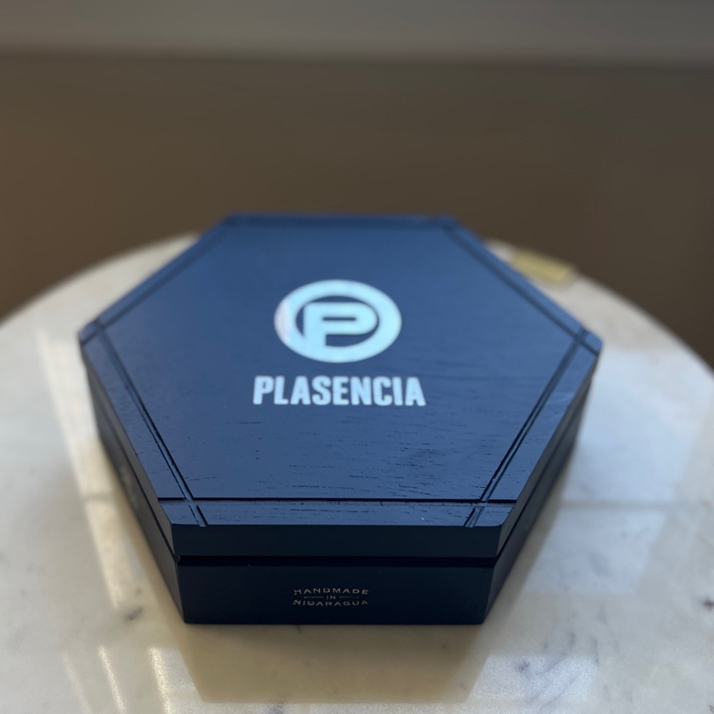 Plasencia Alma Del Cielo Hexagonal Cigar Box